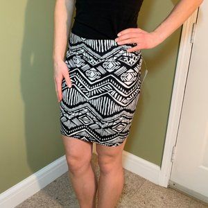 NWT Forever 21 Aztec Black & White Mini Skirt